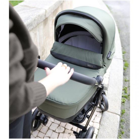 Bebecar Wei Complete Travel System + Lie Flat Car Seat, Raincover & FREE Bag, Soft Green