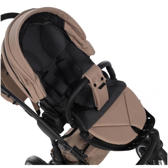 Junama Core 2 in 1 Pram & Pushchair, Sand