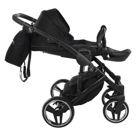 Junama Core 3 in 1 Travel System, Black