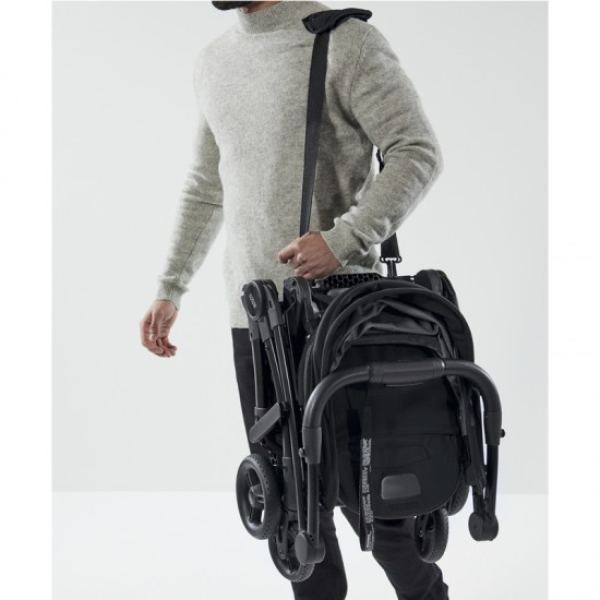 Mamas & Papas Airo Pushchair - Black Mamas & Papas Airo Pushchair - Black