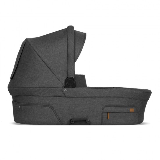 Mutsy Nio North 3 in 1 Pram + Footmuff, Grey