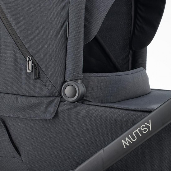 Mutsy Flow 2 in 1 Pram, North Black