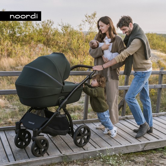 Noordi Luno All Trails 3 in 1 Travel System + Isofix Base, Midnight