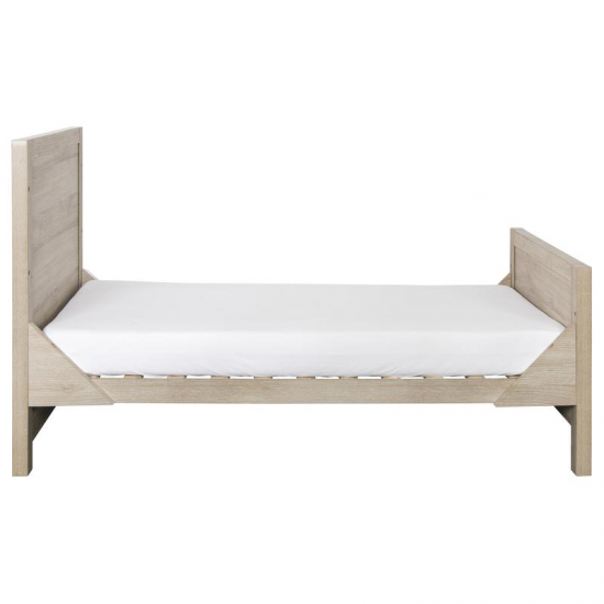 Tutti Bambini Modena Cot Bed, Oak