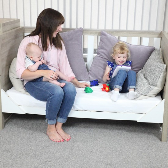 Tutti Bambini Modena 3 Piece Room Set, White & Oak