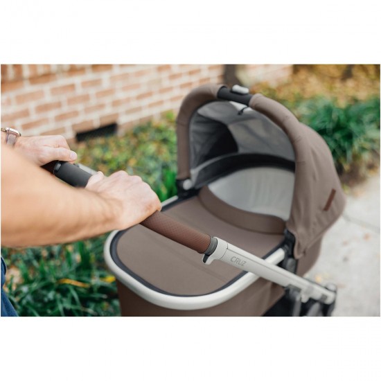 Uppababy CRUZ V2 Pushchair + Carrycot + Mesa + Base i-Size Travel System, Theo