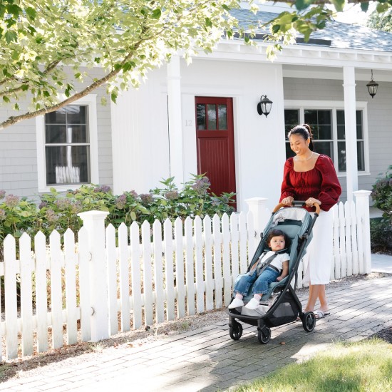 Uppababy Minu V3 Compact Stroller, Dillan Uppababy Minu V3 Compact Stroller, Dillan