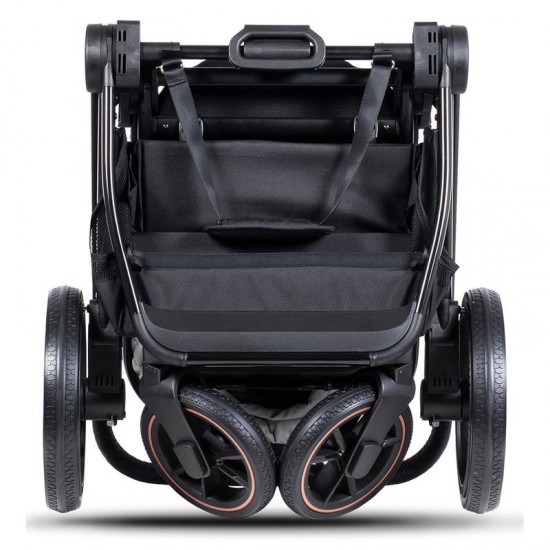 Venicci Tinum SE Pushchair Bundle - Special Edition Stylish Black