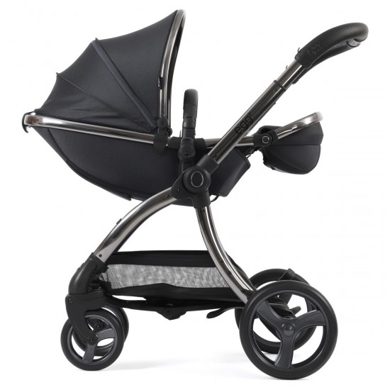 egg 3 Stroller + Luxury Seat Liner, Carbonite