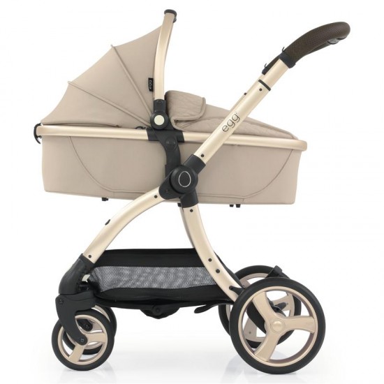 Egg pram 2025 black friday sale